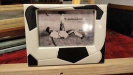 FRAMED PELE QUOTE EVERYTHING IS PRACTICE FAMOUS SOCCER KICK FRAME PHOTO ... - £19.72 GBP