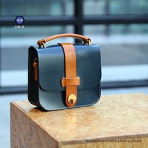 Handmade Retro Women Bag 2022 New Simple Leather Handbag Leisure Solid Color Ver - £93.33 GBP