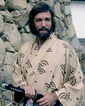 Richard Chamberlain as John Blackthorne in 1980 mini series Shogun 8x10 photo - £7.52 GBP