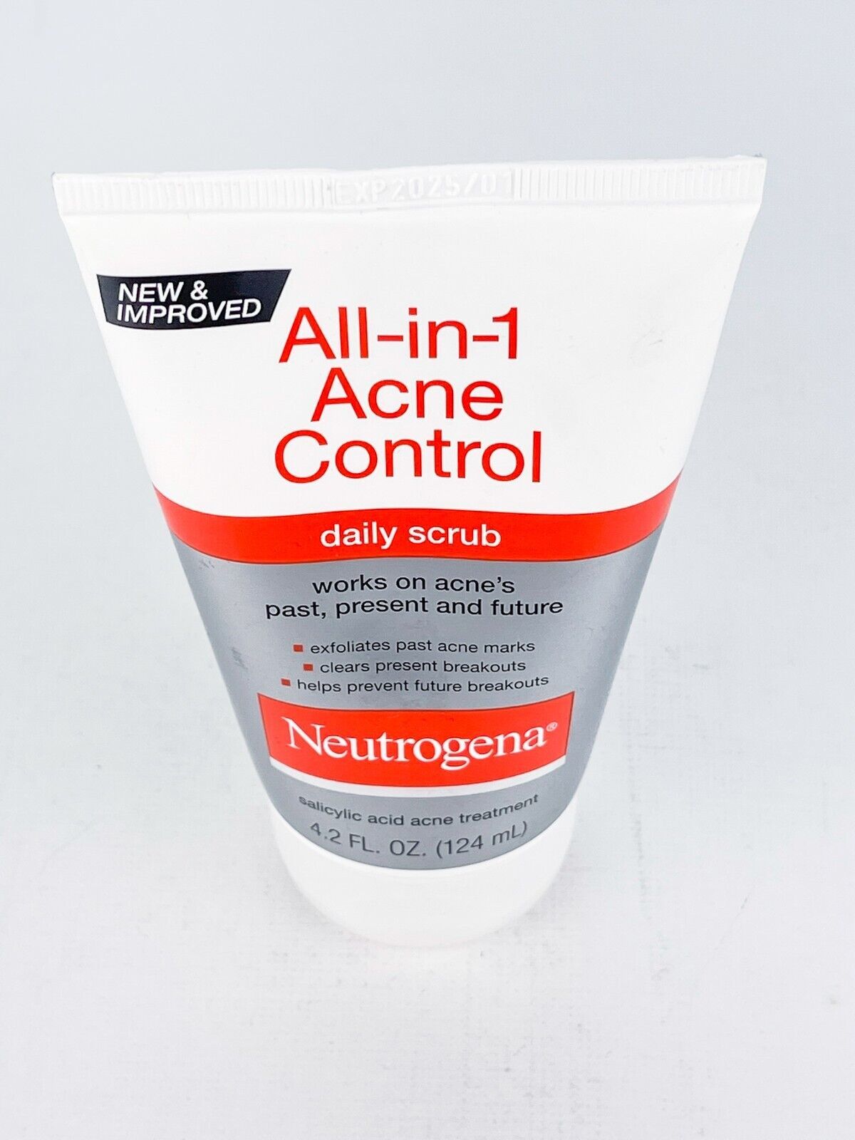 Neutrogena All in One Acne Control Daily Scrub 4.2 Fluid Ounces bb1/25 - $12.55