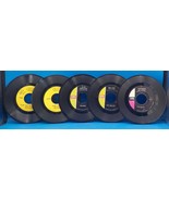 Lot of 6 Hollies 45s He Ain&#39;t Heavy, Bus Stop, So Lonely, Long Dark Road... - $228.14 MXN