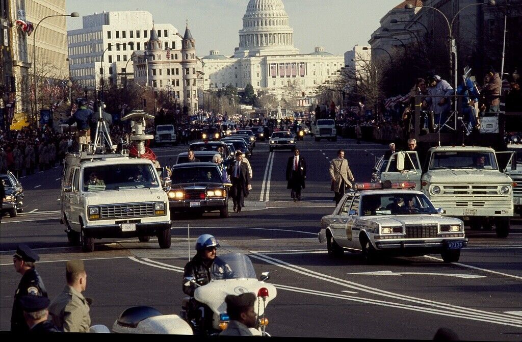 Inaugural Parade of President George H.W. Bush 1989 Photo Print - $8.81 - $14.69