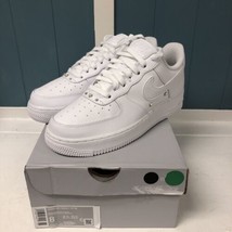 SIZE 8 WOMEN&#39;S NIKE AIR FORCE 1 07 SE ALL TRIPLE WHITE SNEAKERS DQ0231-100 - £132.18 GBP