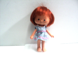 Strawberry Shortcake Doll 5&quot; High Vintage 1980&#39;s Red Hair Very Clean - £12.23 GBP