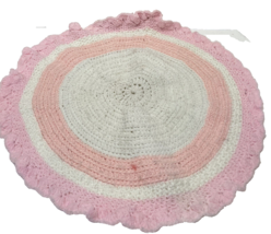 Vintage Handmade Knitted Crocheted Round Table Topper Pink White Scalloped Edge - £11.68 GBP