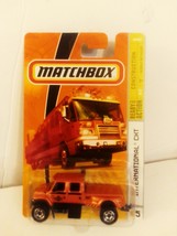 Matchbox 2009 #65 Orange International CXT Construction Truck Mint On Card  - $17.99