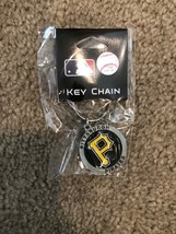 NEW Pittsburg Pirates Key Keychain Keyfob SBK100Z MLB official Siskiyou - £7.45 GBP