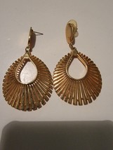 Vintage Earrings Gold Tone Dangle Sun Hoop - £9.62 GBP