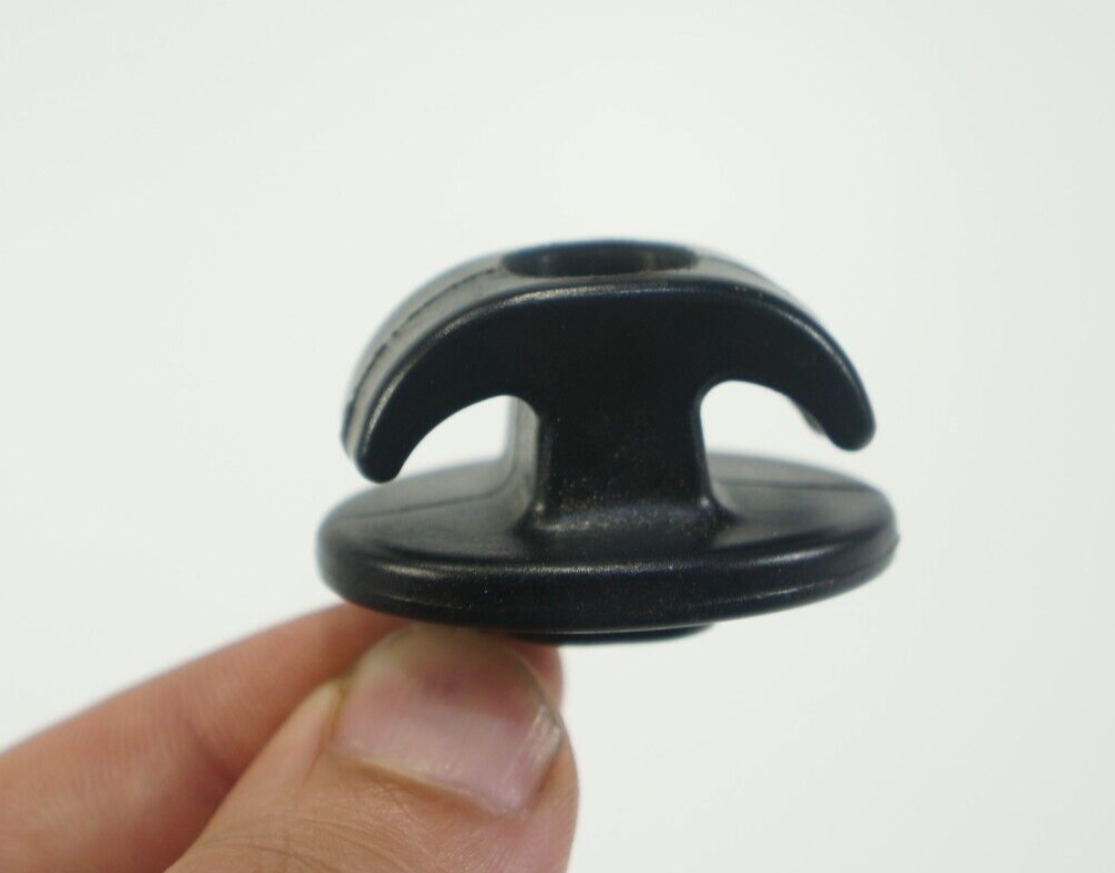 06-2011 mercedes w164 ml350 ml550 trunk floor cargo side net clip hook b... - $10.00