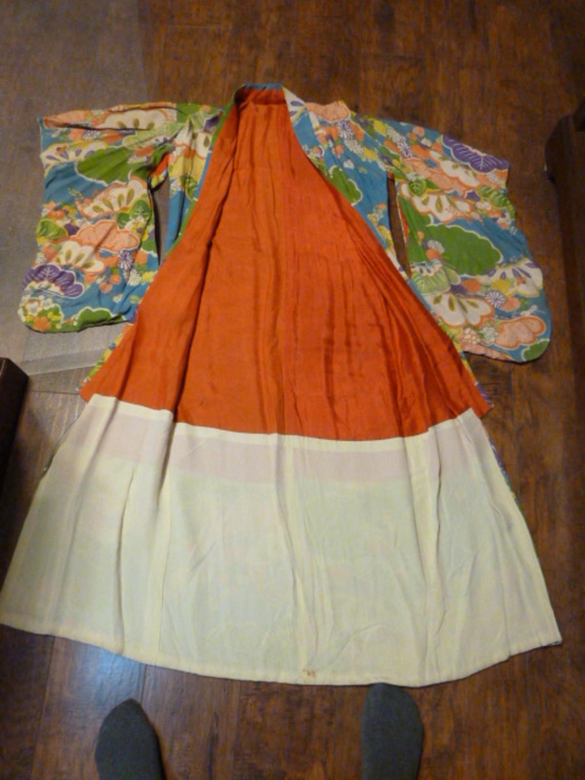 CL-KIM-7 Pre WWII vintage long multicolor pink blue floral design Kimono Medium Item image 4