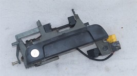 92-99 BMW E36 Exterior Front Door Handle Passenger Right RH (1plug) - $379.41 CAD