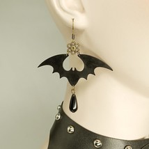 8Seasons Fashion Halloween Personality Bat Earrings Creative Earrings Female Bla - £8.25 GBP