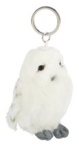 Universal Studios Harry Potter Hedwig Plush Keychain Hedwig Holding Mail - $613.61 MXN