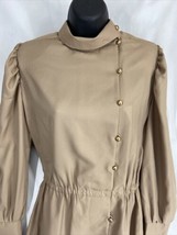 Women&#39;s Size Medium Beige Shirt Dress Bishop Cuffs Formal Button-Up Mock... - $14.24