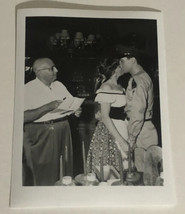 Elvis Presley Vintage Candid Photo Picture Elvis In GI Blues Norman Taurog EP3 - $12.86