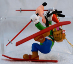 Grolier Christmas Magic Disney Ornament Goofy Skiing  In Original Box - £20.77 GBP