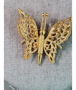Vintage Gold tone Butterfly Brooch Signed Monet - £11.37 GBP