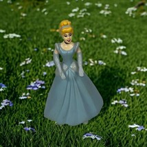 Disney Cinderella Plastic Figure Toy Cake Topper 5 Inch Tall - £7.70 GBP