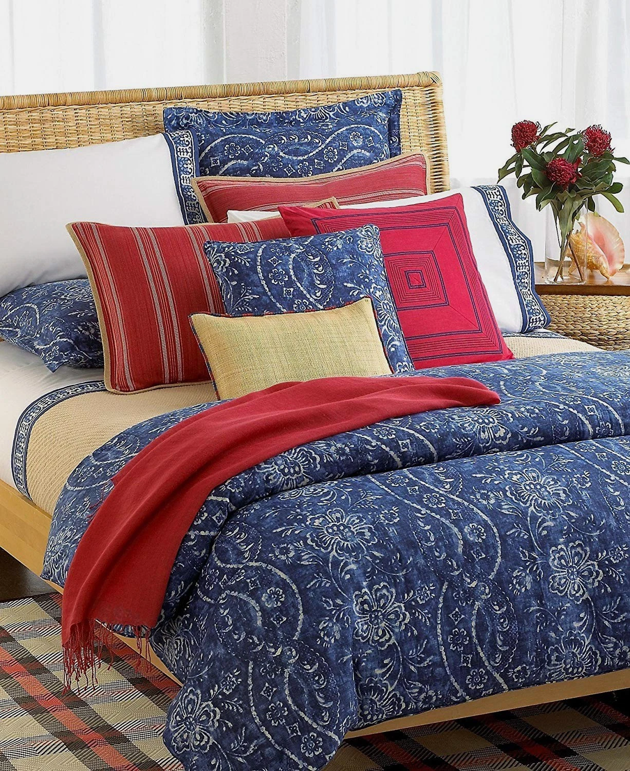 Ralph Lauren Seychelles Batik Floral Blue Full/Queen Comforter - $5,483.46 MXN