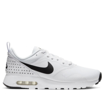 Nike Air Max Tavas White Running Shoes Women’s Size 5 Sneakers 916791-100 - £74.70 GBP