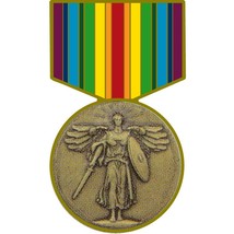EagleEmblems P13034 Pin-Medal,Wwi Victory (1-3/16&quot;) - £8.92 GBP