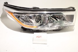 New Genuine OEM Headlight Head Lamp Toyota Highlander 2014-2016 broken mount RH - £93.22 GBP