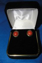 VINTAGE 333K (8K) YELLOW GOLD WOMEN&#39;S STUD EARRINGS WITH NATURAL CORAL G... - $165.00