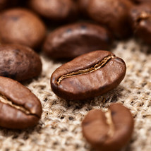 2025 GOURMET COFFEE - FRESH ROASTED COFFEE - COLOMBIAN SUPREMO  8 oz Bag - $9.85