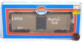 Model Power HO Scale Model R.R. Customized 8003 40&#39; Box Car Maine Centra... - £3.95 GBP