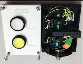 New Siemens 2 Button Complete Enclosure 3SU1802 with IO Link 3SU1400-2HM10-6AA0  - $2,163.39 MXN