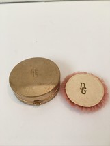 DOROTHY GRAY Floral Hat Compact with Mirror Vintage Condition Gold Tone Compact! - £16.93 GBP
