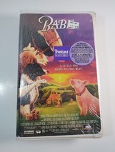 Babe VHS - Brand New Factory Sealed 1996 MCA Universal w/ Watermarks &amp; Stickers - £7.71 GBP