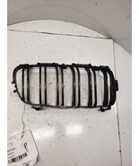 Passenger Grille Upper Bumper Mounted Base Fits 12-18 BMW 320i 1378184 - $60.02 CAD