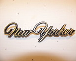 1965 CHRYSLER NEW YORKER GLOVEBOX DOOR EMBLEM OEM #2571615 - £28.70 GBP