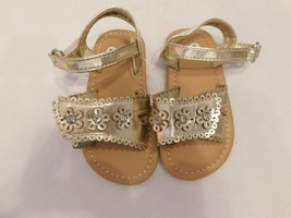 Swiggles youth girl&#39;s Sandals Flats Gold Flowers Size 5 Toddler NWT - $15.43