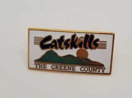 New York Catskills The Greene County Collectible Souvenir Lapel Hat Pin - £15.58 GBP