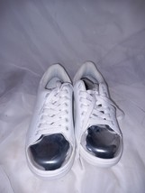NEW LOOK Girls White Jr Trainers Sneakers Shoes Size 1 EXPRESS SHIPPING - $21.32