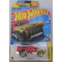 Hot Wheels Hotweiler 1:64 Diecast 66/250 HW Mega Bite Series 3/5 Red 2024 - $9.49