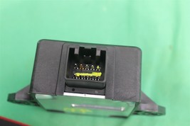 Hyundai Genesis 3.8L V6 & 5.0L V8 Fuel Pump Computer Control Module 33040-b1000 image 5