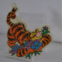 VTG Tigger Window Cling by Color Clings - £11.87 GBP