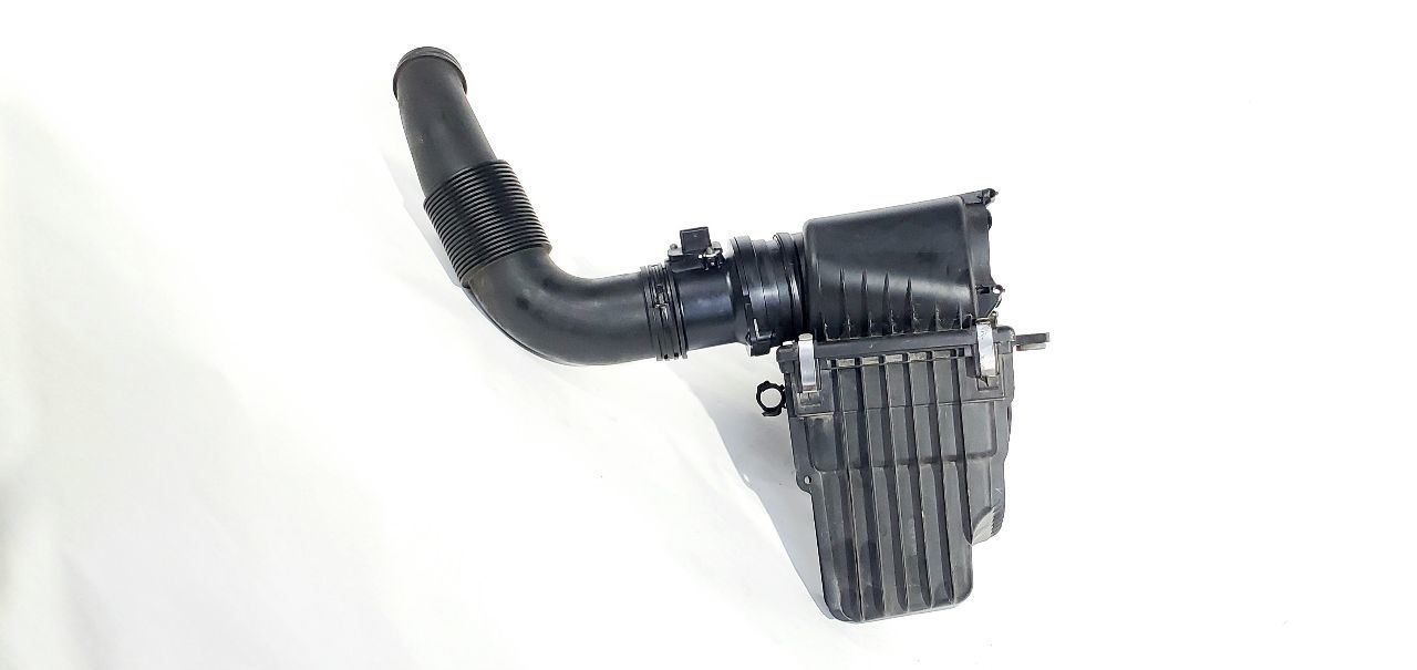 2009 2010 Volkswagen Touareg OEM Air Cleaner 3.0L Diesel  Item image 5