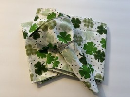 St. Patrick’s Day Shamrocks Cloth Napkins ~ Set of 4 Lined Large Dinner Napkins - $22.34