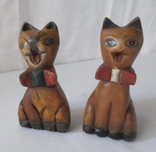Vtg Pair Carved &amp; Painted Wood Cat Folk Art Kitten Statue Figurine 4 1/2&quot; tall - £16.12 GBP