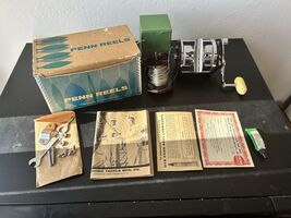 Vtg 1963 Penn Jigmaster 500 IOB w/ 2nd Reel, Manual Wrench Nuts Etc - €170,10 EUR Vtg 1963 Penn Jigmaster 500 IOB w/ 2nd Reel, Manual Wrench Nuts Etc - €170,10 EUR