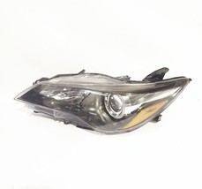 Driver Headlight Tab Has Stress OEM 2015 2016 2017 Toyota Camry - $41.57