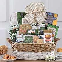 Charming Sweets: Gourmet Gift Basket - £80.69 GBP