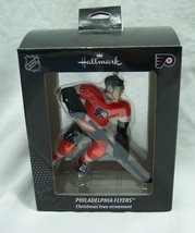 PHILADELPHIA FLYERS NHL HOCKEY PLAYER HALLMARK CHRISTMAS HOLIDAY ORNAMEN... - $304.83 MXN