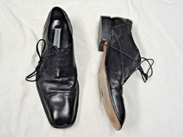 Banana Republic black leather oxford style shoe   Size 8 1/2  - $31.08