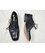 Banana Republic black leather oxford style shoe   Size 8 1/2  - $31.08
