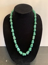 Fine Chinese Single Strand Green Jade Necklace with Silver Clasp - £155.66 GBP